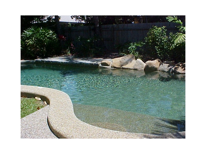 3/71-73 Cedar Rd, Palm Cove QLD 4879