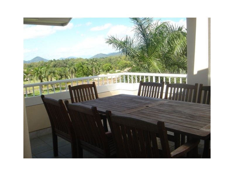 422 Coral Coast Drive, Palm Cove QLD 4879