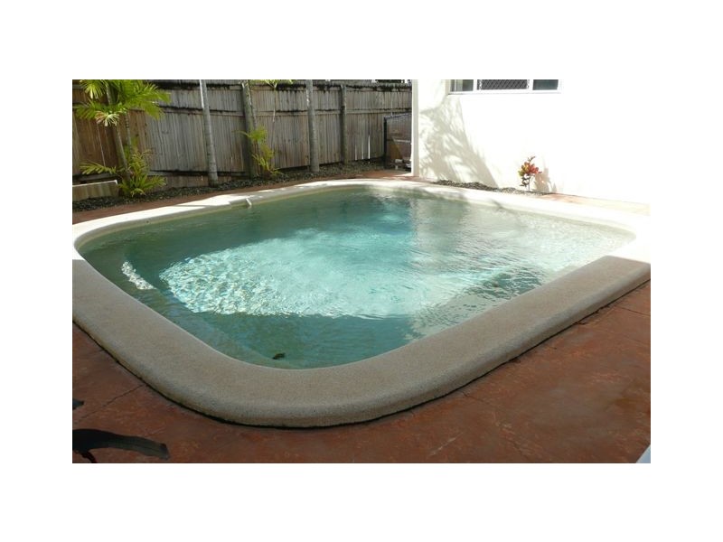 7/30 Oliva St, Palm Cove QLD 4879