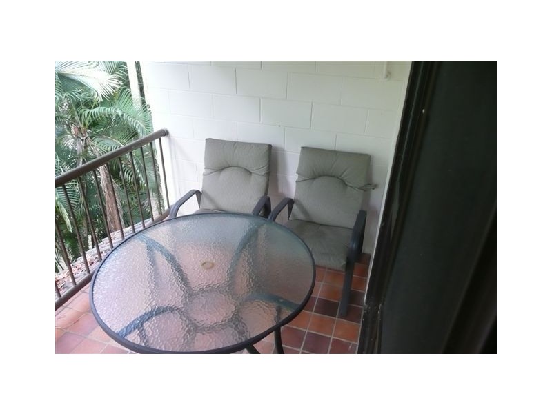 14/21 Cedar Rd, Palm Cove QLD 4879