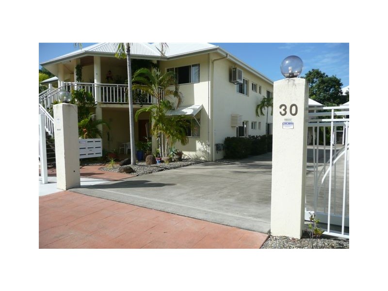 6/30 Oliva Street, Palm Cove QLD 4879