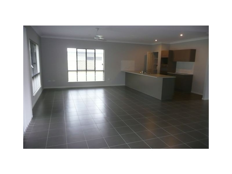 78 Roberts Drive, Trinity Park QLD 4879