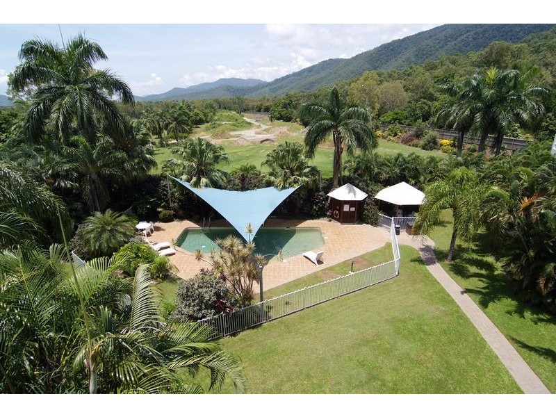 411 White Cowrie Coral Coast Drive, Palm Cove QLD 4879