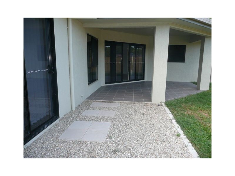 77 Roberts Drive, Trinity Beach QLD 4879