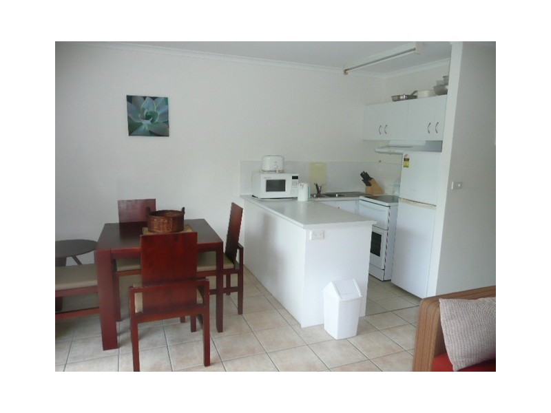 114 Tiger Coral Coast Drive, Palm Cove QLD 4879