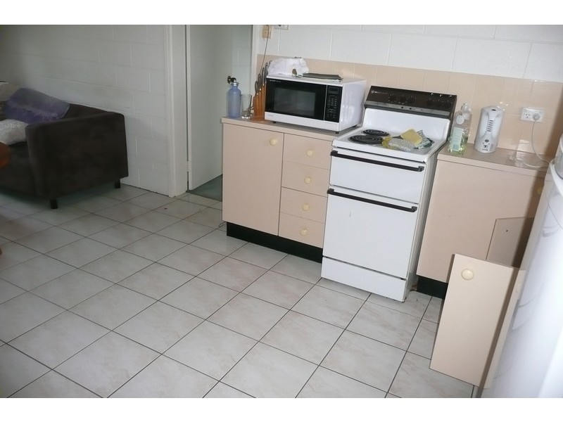 10/63 Moore St, Trinity Beach QLD 4879