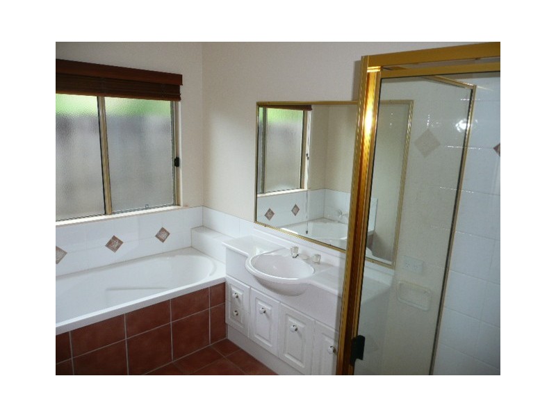 84 Nova St, Kewarra Beach QLD 4879