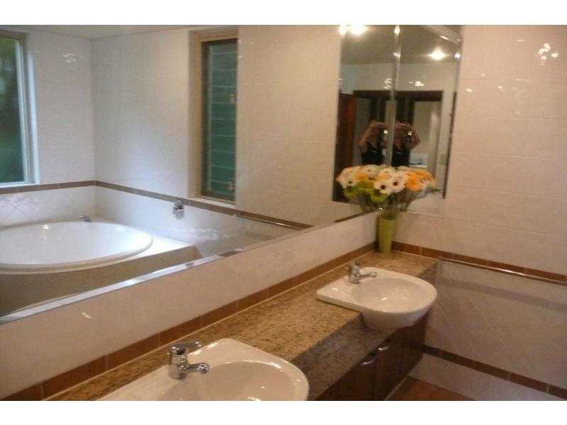 4/19 Colonel Cummings Drive, Palm Cove QLD 4879