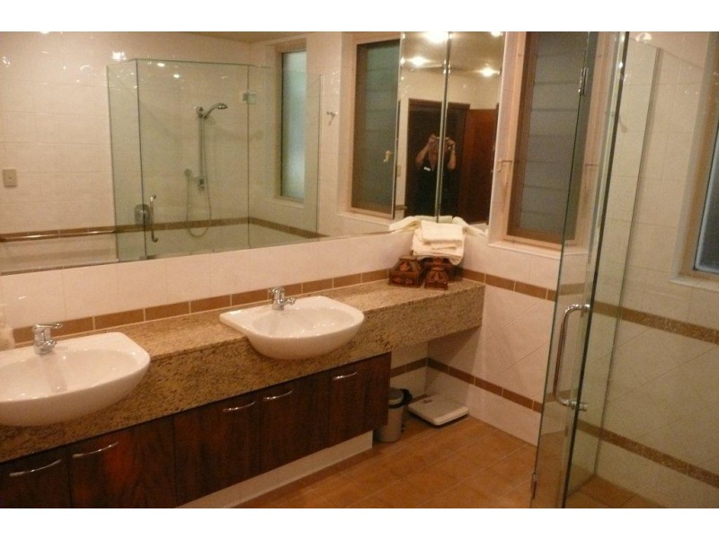 4/19 Colonel Cummings Drive, Palm Cove QLD 4879