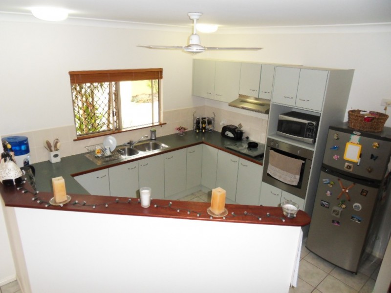 9/71 Cedar Road, Palm Cove QLD 4879