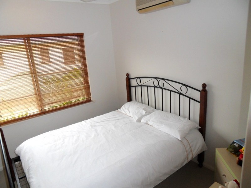 9/71 Cedar Road, Palm Cove QLD 4879