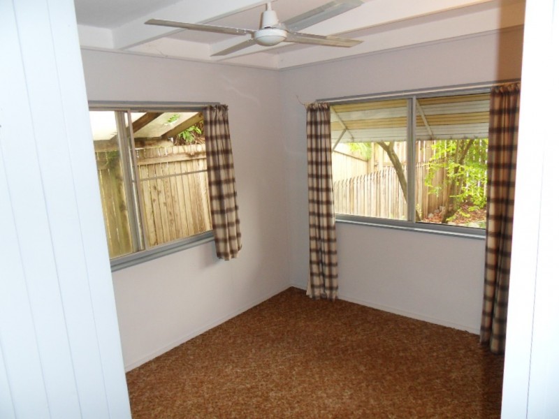 1-2/32 Anderson, Trinity Beach QLD 4879