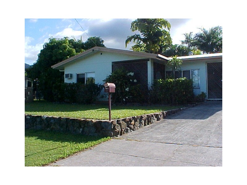 5 Coolum Close, Kewarra Beach QLD 4879