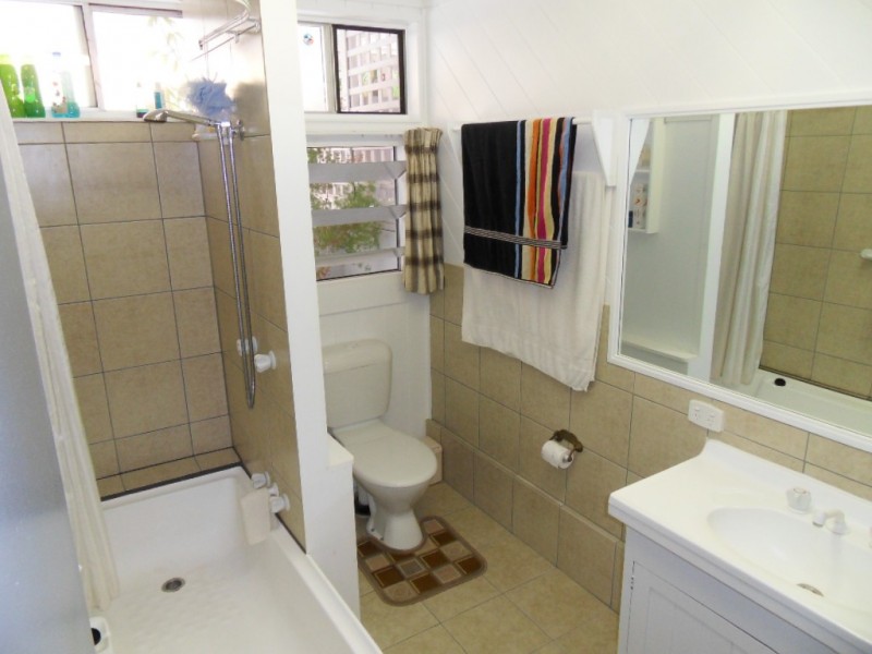 2/32 Anderson Street, Trinity Beach QLD 4879