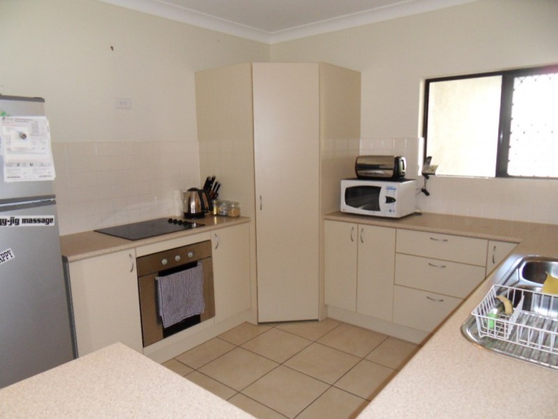 30 Moojeeba Way, Trinity Park QLD 4879