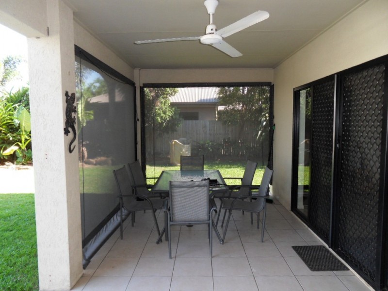30 Moojeeba Way, Trinity Park QLD 4879