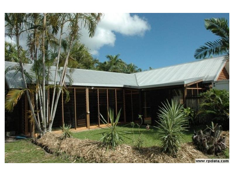 3 Coolangatta Close, Kewarra Beach QLD 4879