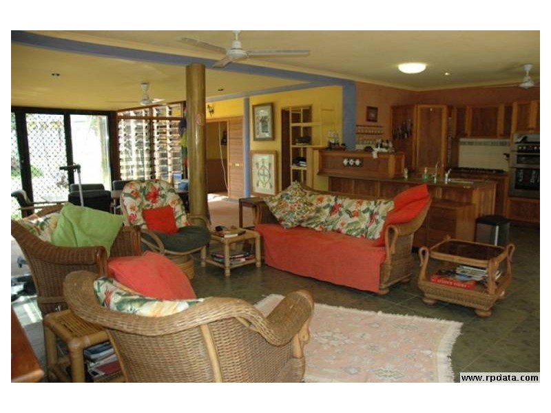 3 Coolangatta Close, Kewarra Beach QLD 4879