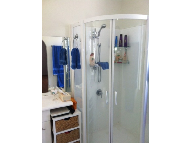 16 Walnut Street, Holloways Beach QLD 4878