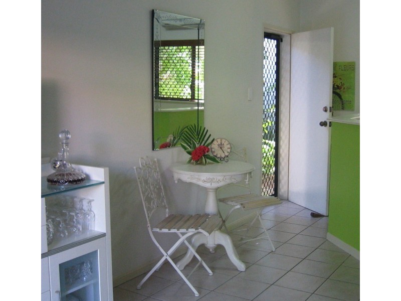 10/65 Cedar Road, Palm Cove QLD 4879