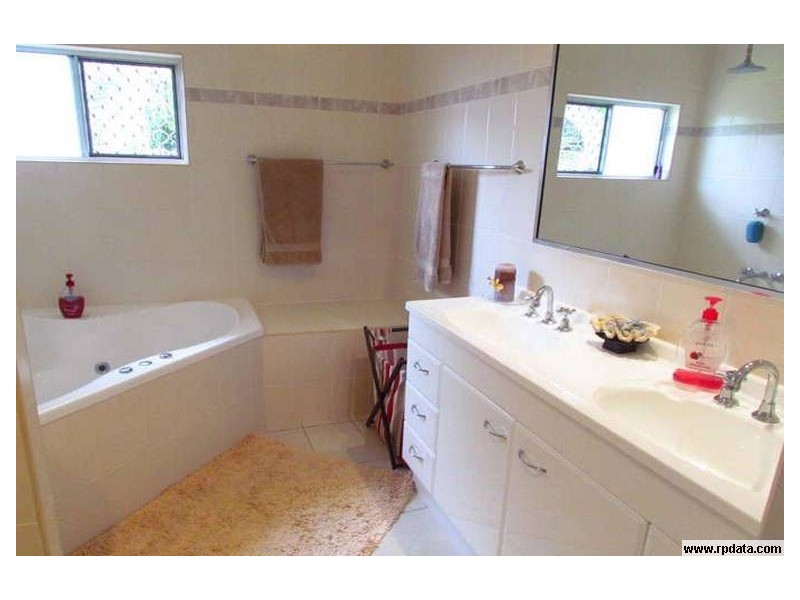 15 Manly Close, Kewarra Beach QLD 4879