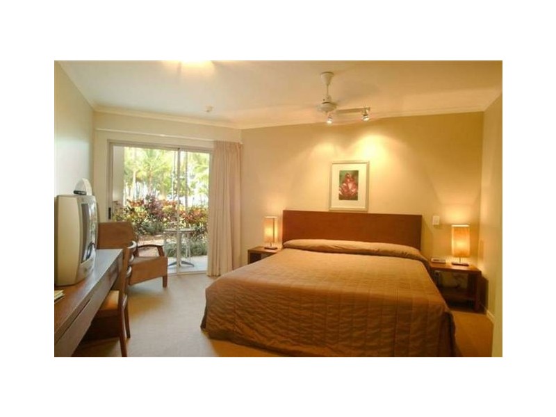 614/49 Williams Esplanade, Palm Cove QLD 4879