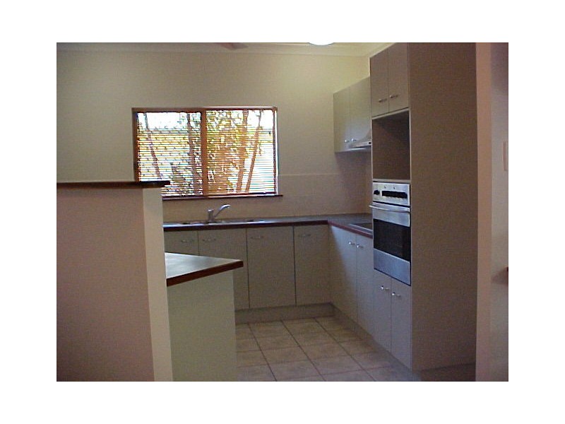 3/71 Cedar Road, Palm Cove QLD 4879