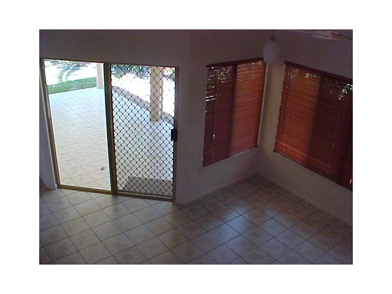 3/71 Cedar Road, Palm Cove QLD 4879