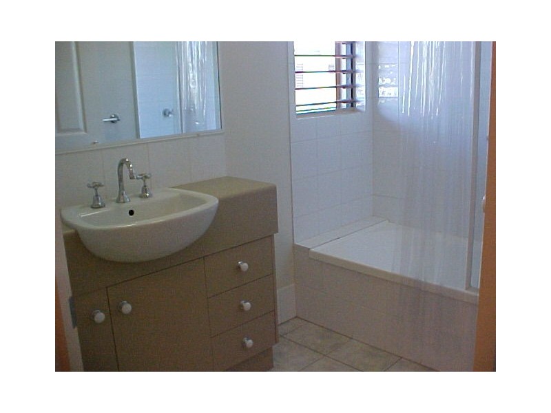 3/71 Cedar Road, Palm Cove QLD 4879