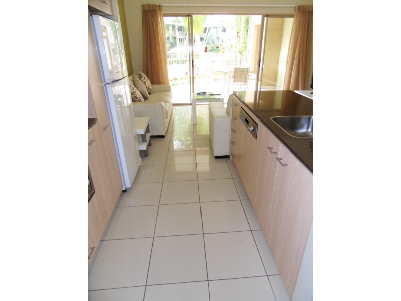 512/49 Williams Esplanade, Palm Cove QLD 4879