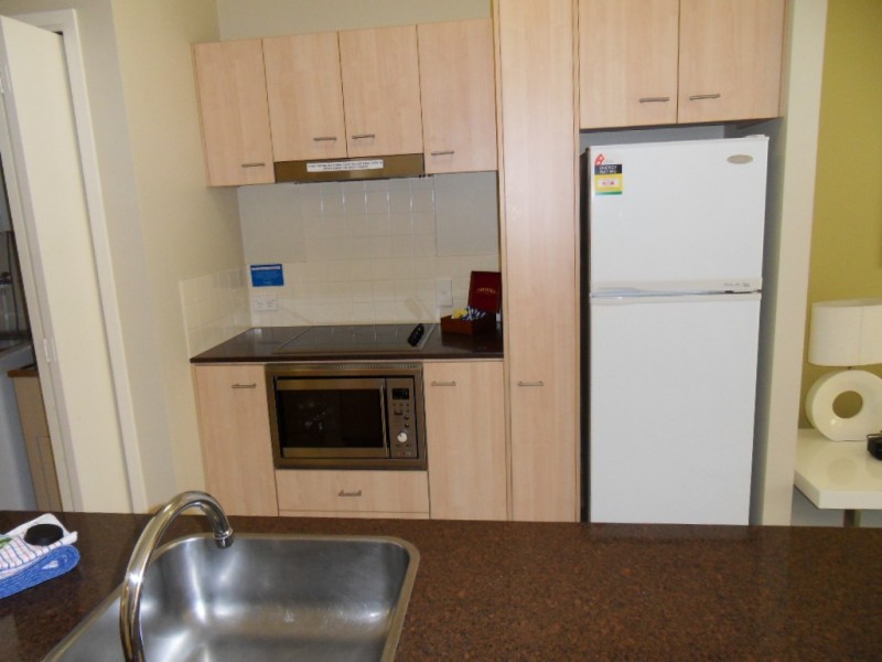 512/49 Williams Esplanade, Palm Cove QLD 4879