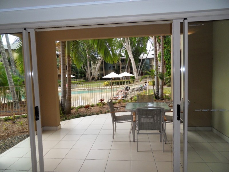512/49 Williams Esplanade, Palm Cove QLD 4879