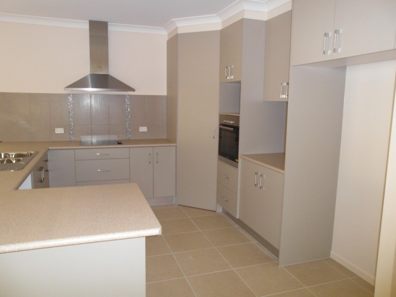 10 Hideaway Close, Palm Cove QLD 4879