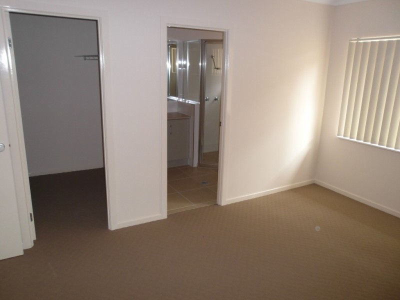 10 Hideaway Close, Palm Cove QLD 4879