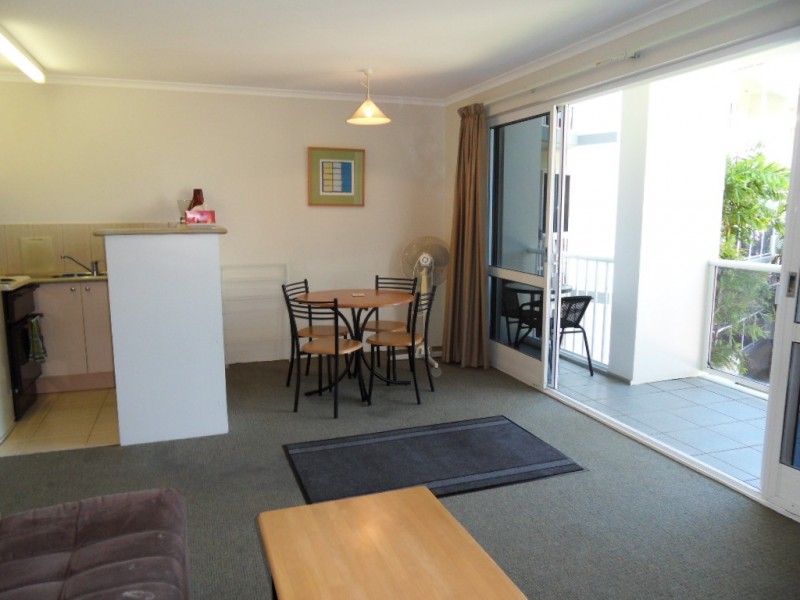 416 Coral Coast Drive, Palm Cove QLD 4879