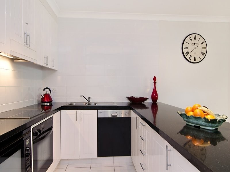 52/9 Veivers Road, Palm Cove QLD 4879