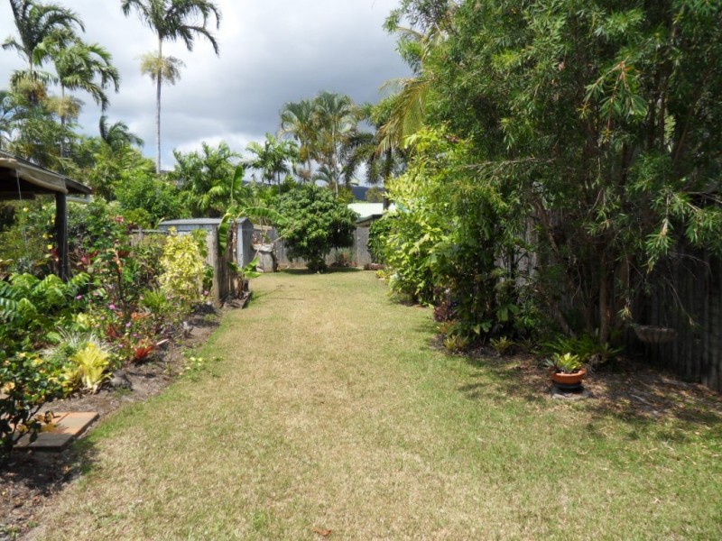 15 Strombus Avenue, Trinity Beach QLD 4879