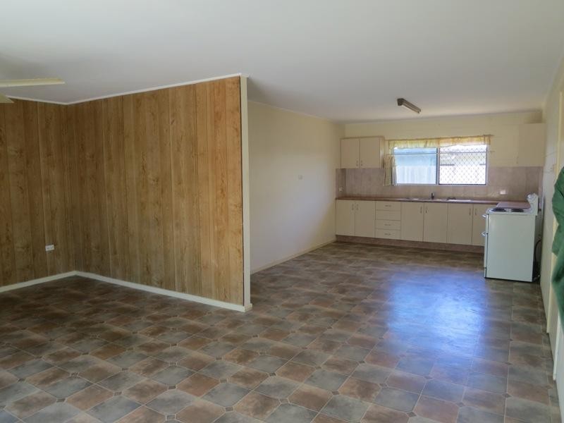 2/6 Bursa St, Palm Cove QLD 4879