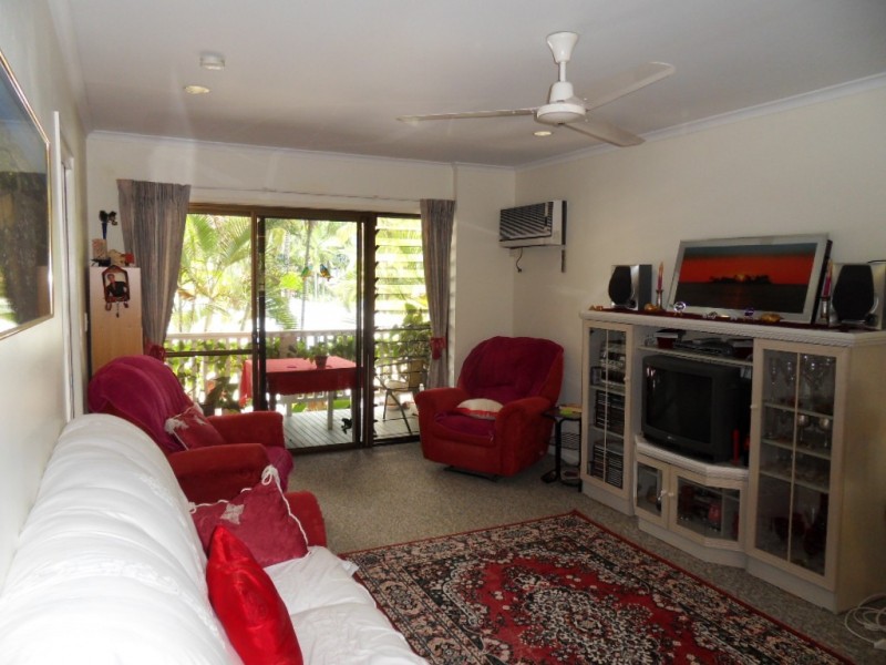 3/13 Amphora Street, Palm Cove QLD 4879