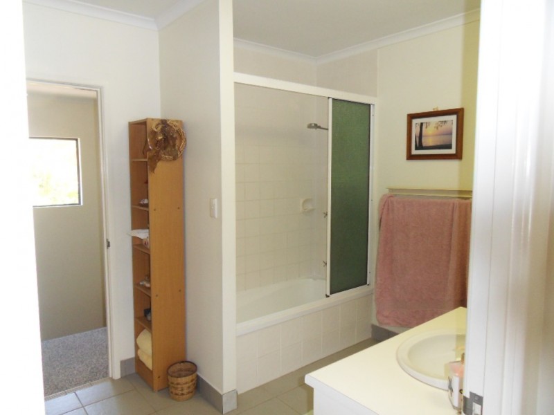 3/13 Amphora Street, Palm Cove QLD 4879