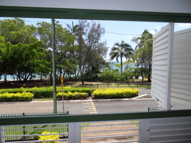 131 Arlington Esplanade, Clifton Beach QLD 4879