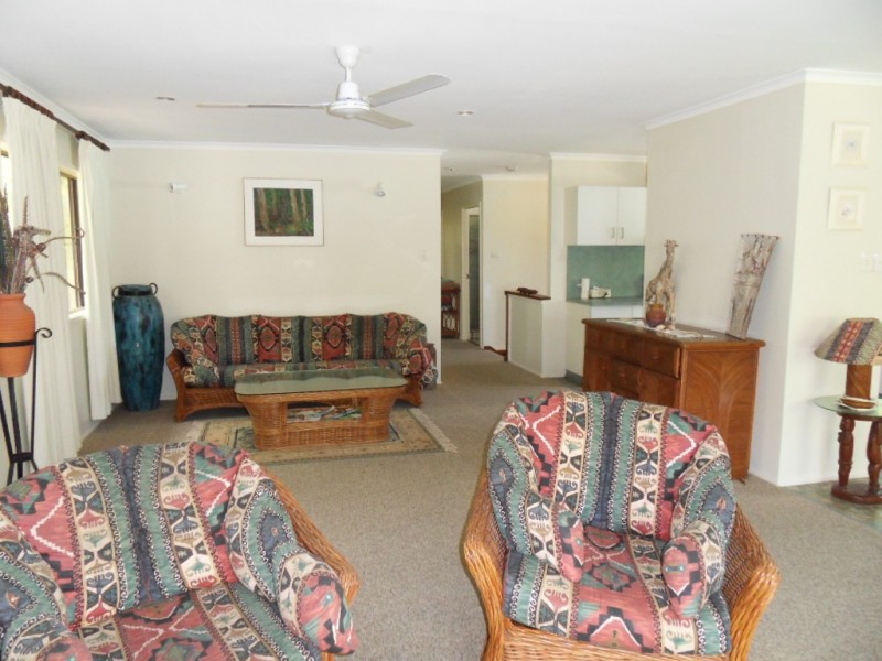 131 Arlington Esplanade, Clifton Beach QLD 4879