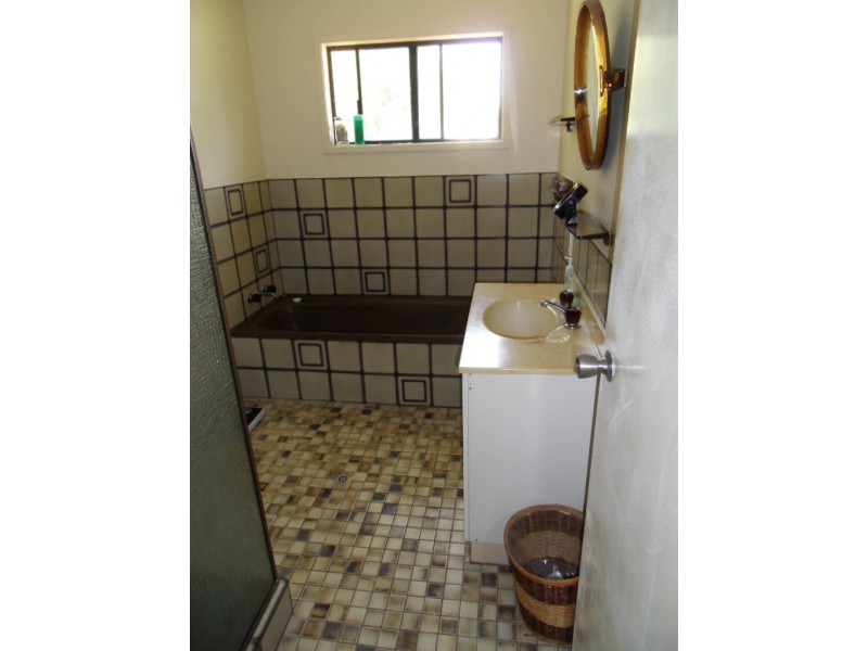 131 Arlington Esplanade, Clifton Beach QLD 4879