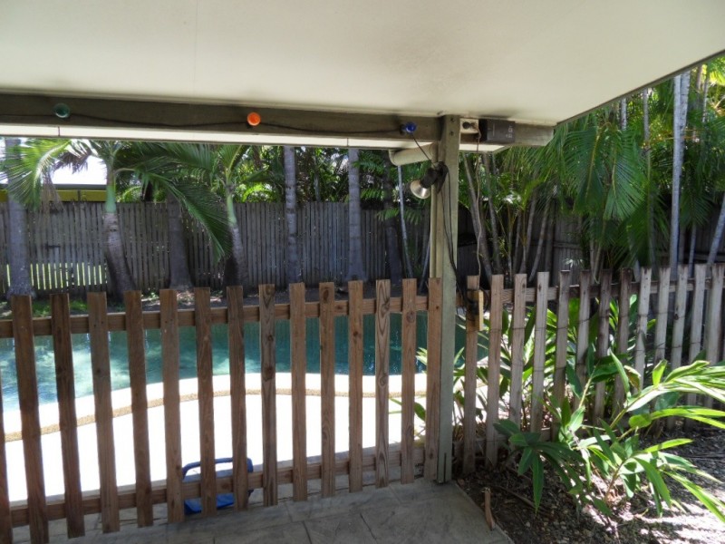 18 Cabarita, Kewarra Beach QLD 4879