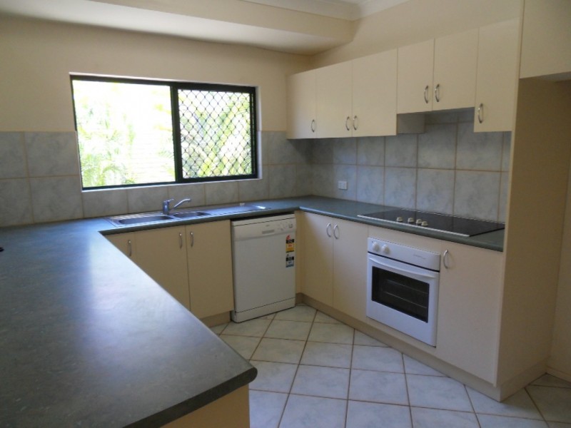 18 Cabarita, Kewarra Beach QLD 4879