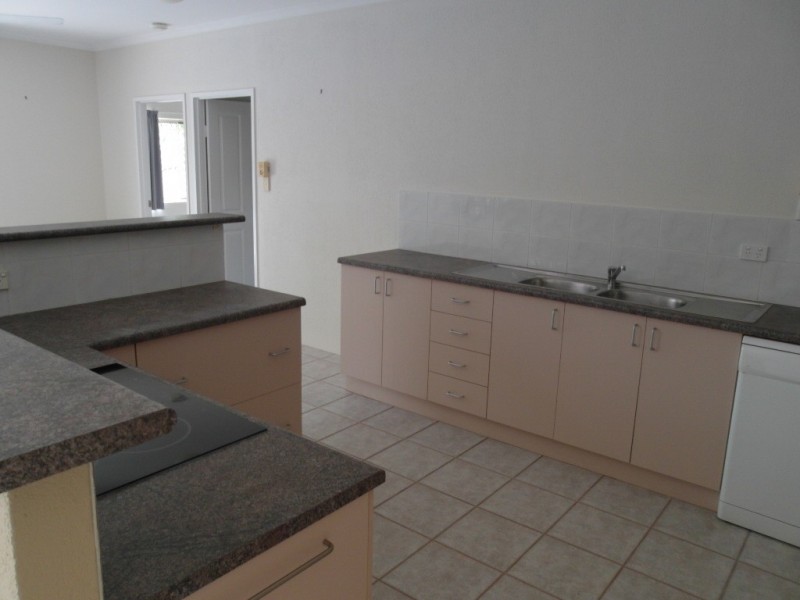 3 Lamb St, Smithfield QLD 4878