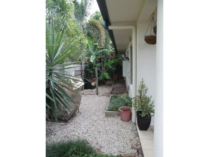 14 Mia Street, Kewarra Beach QLD 4879