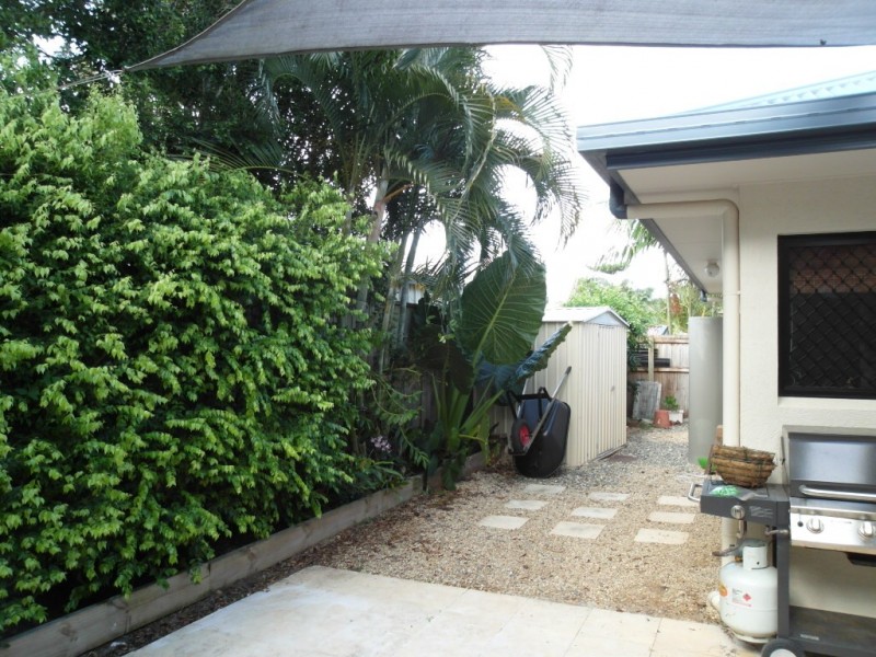 14 Mia Street, Kewarra Beach QLD 4879