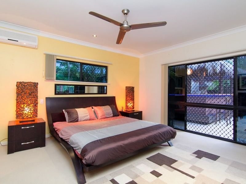 Clifton Beach QLD 4879