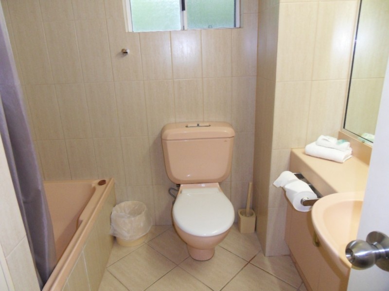 315 Coral Coast Drive, Palm Cove QLD 4879